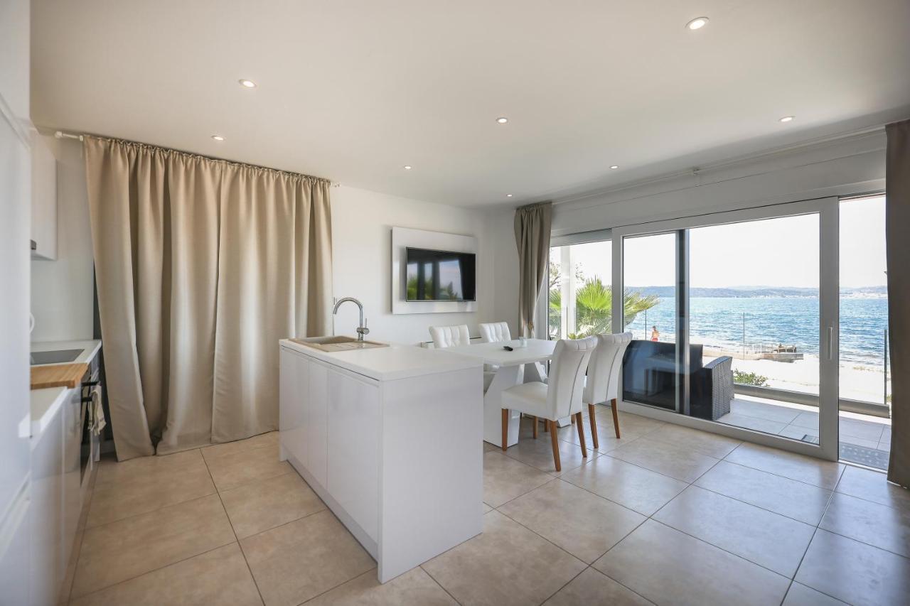 Paradise On The Beach Apartments Bibinje Esterno foto
