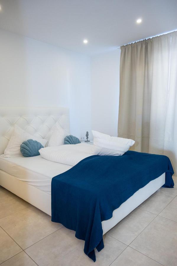 Paradise On The Beach Apartments Bibinje Esterno foto